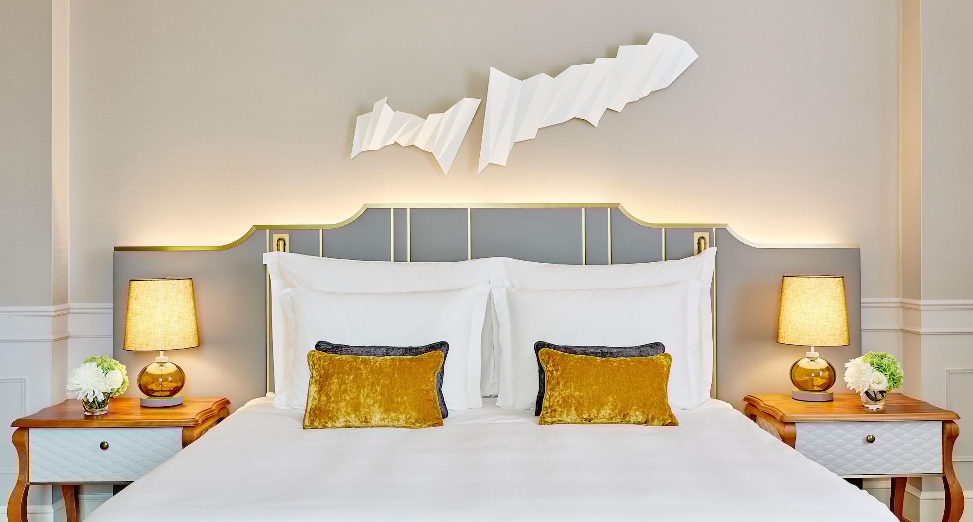 Mandarin Oriental,