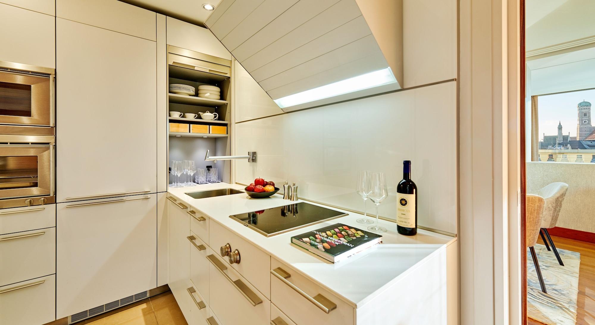 Mandarin Oriental,