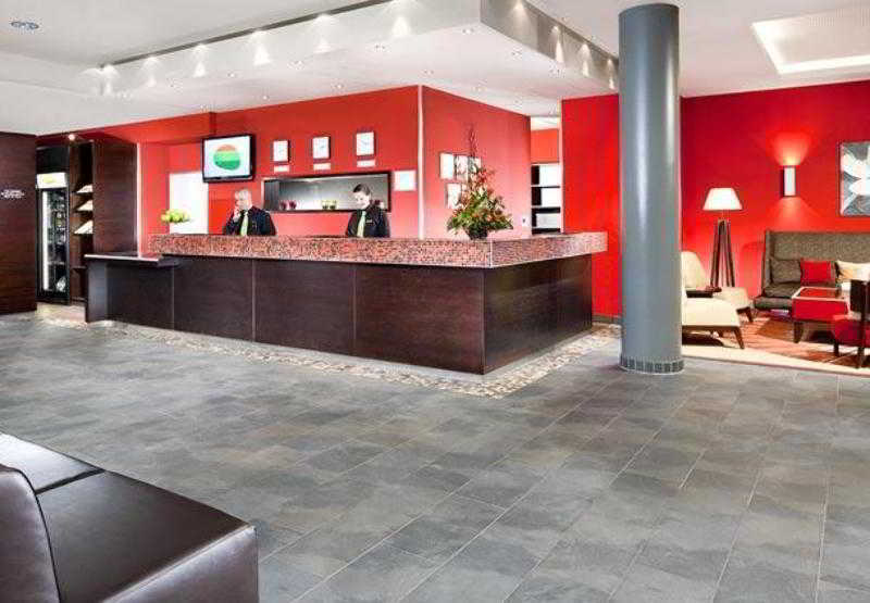 Courtyard By Marriott Center Munich