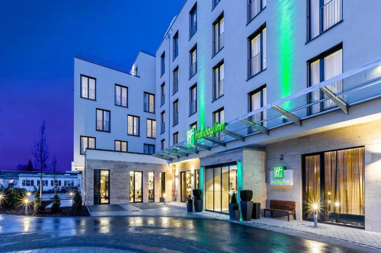 - East, An Ihg Hotel 4*