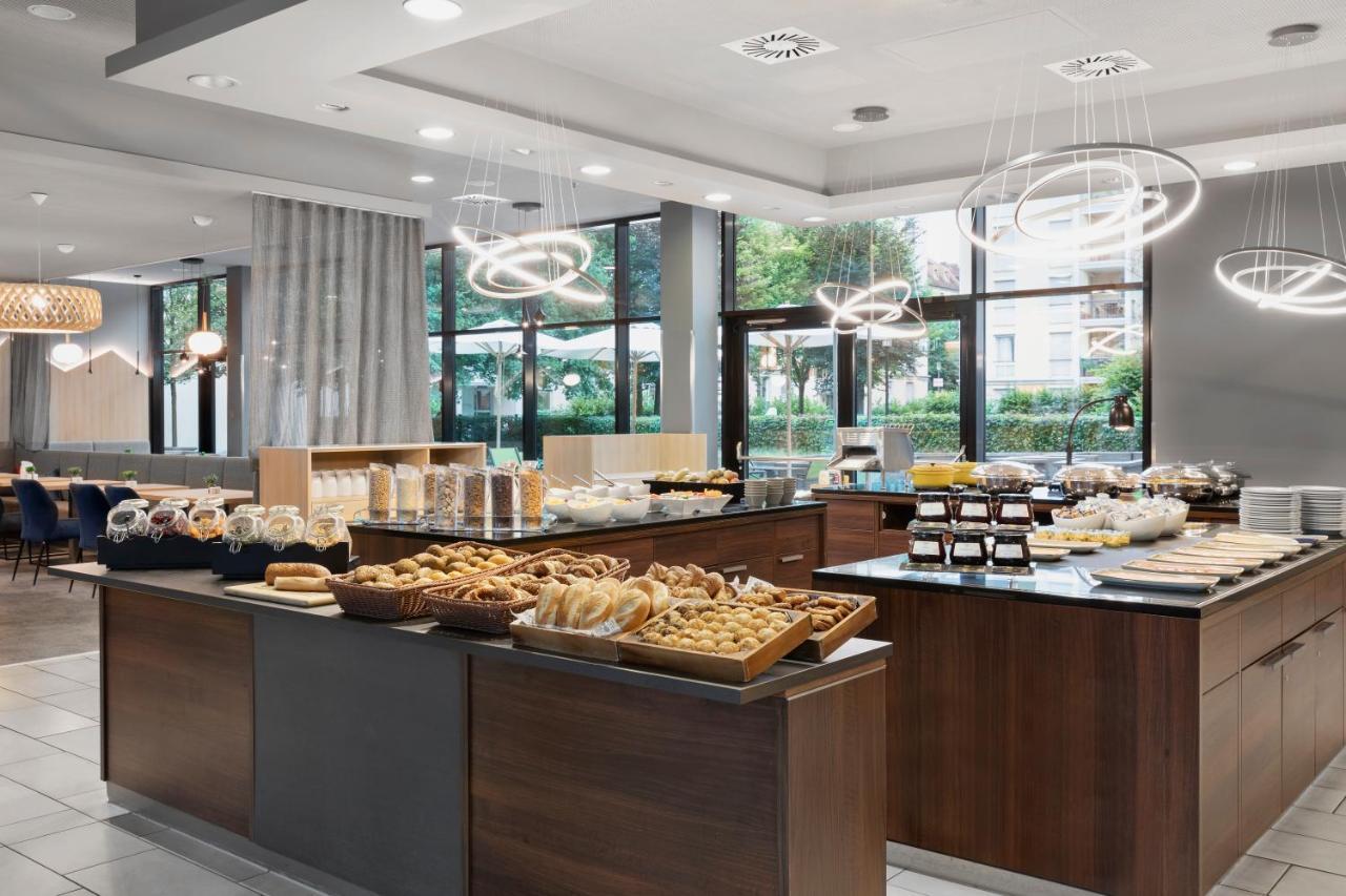 By Marriott East Hotel Munique