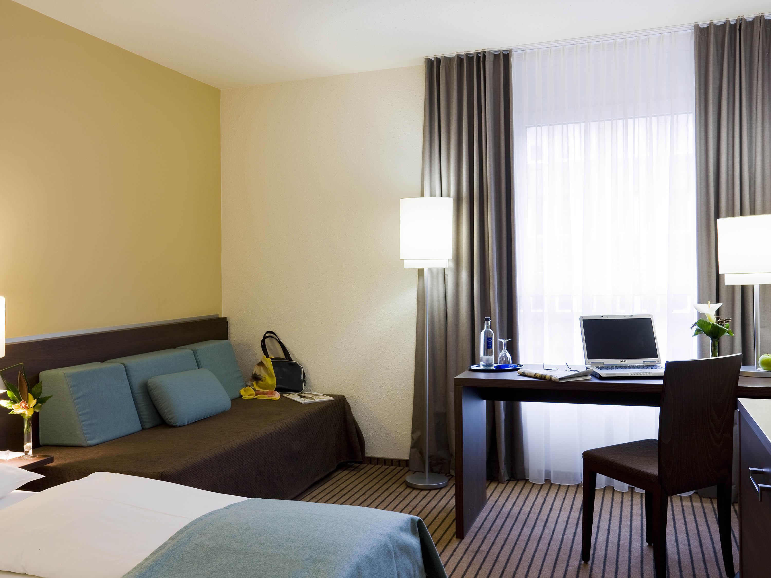 Hotel Mercure Neuperlach Sud 4*