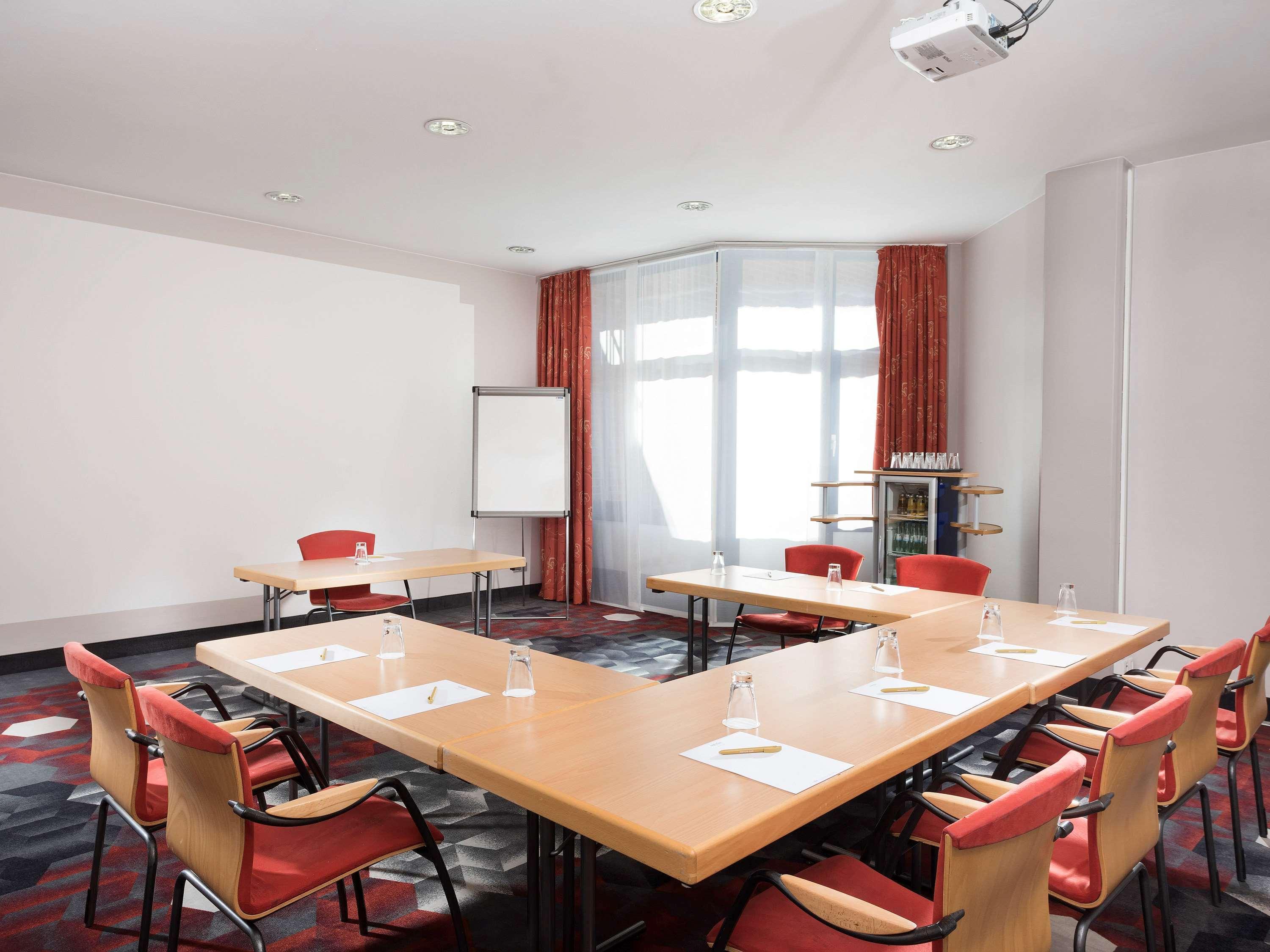 Mercure Neuperlach Sud Hotel Munich