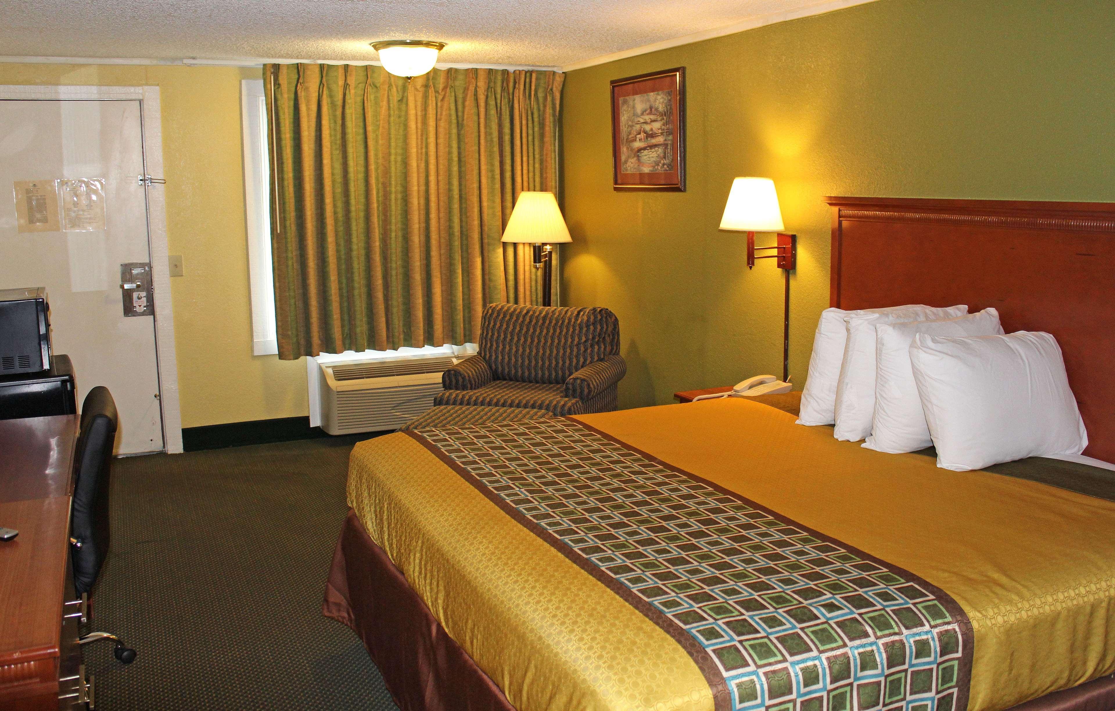 Hotel Ibis 3*