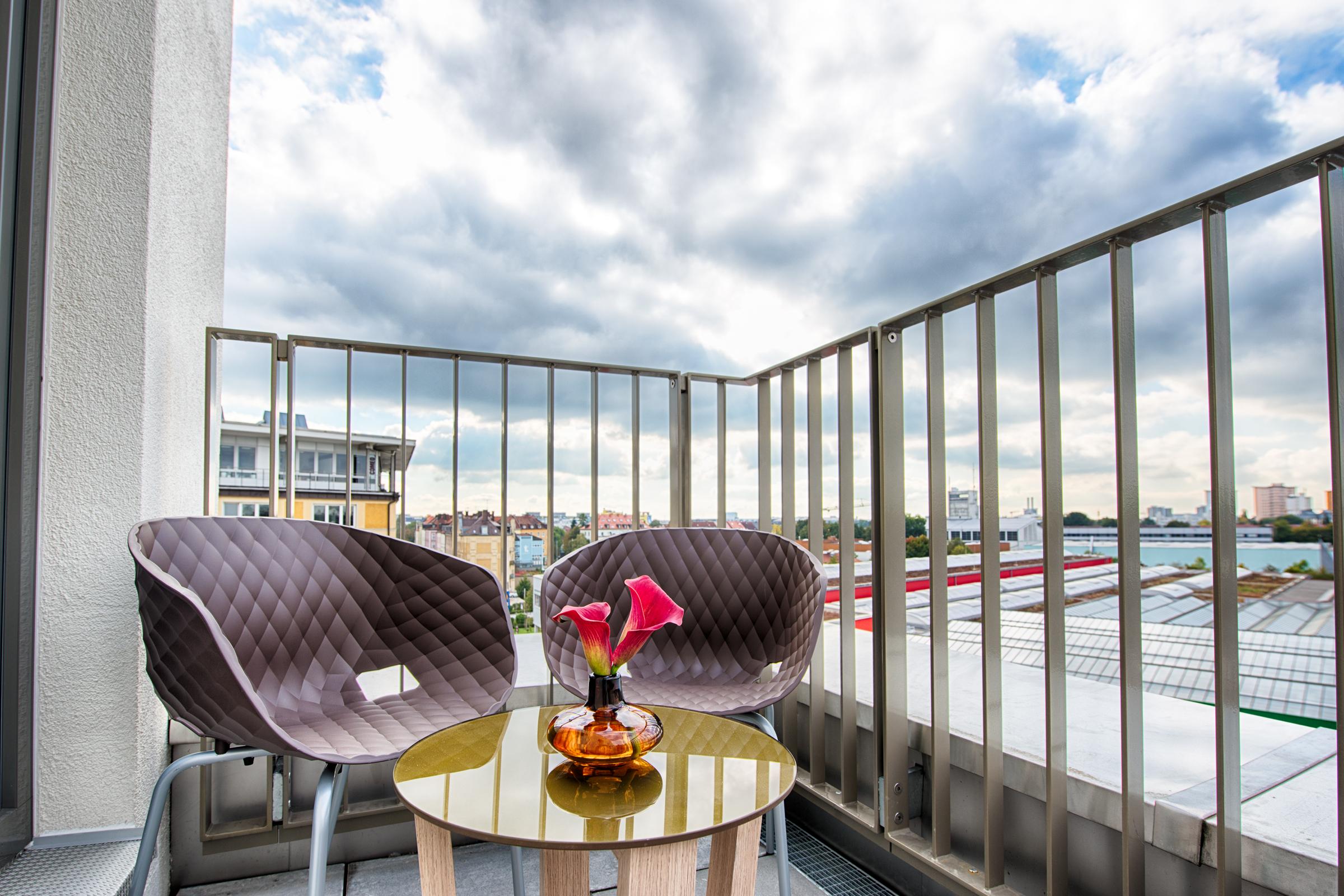 Leonardo South Hotel