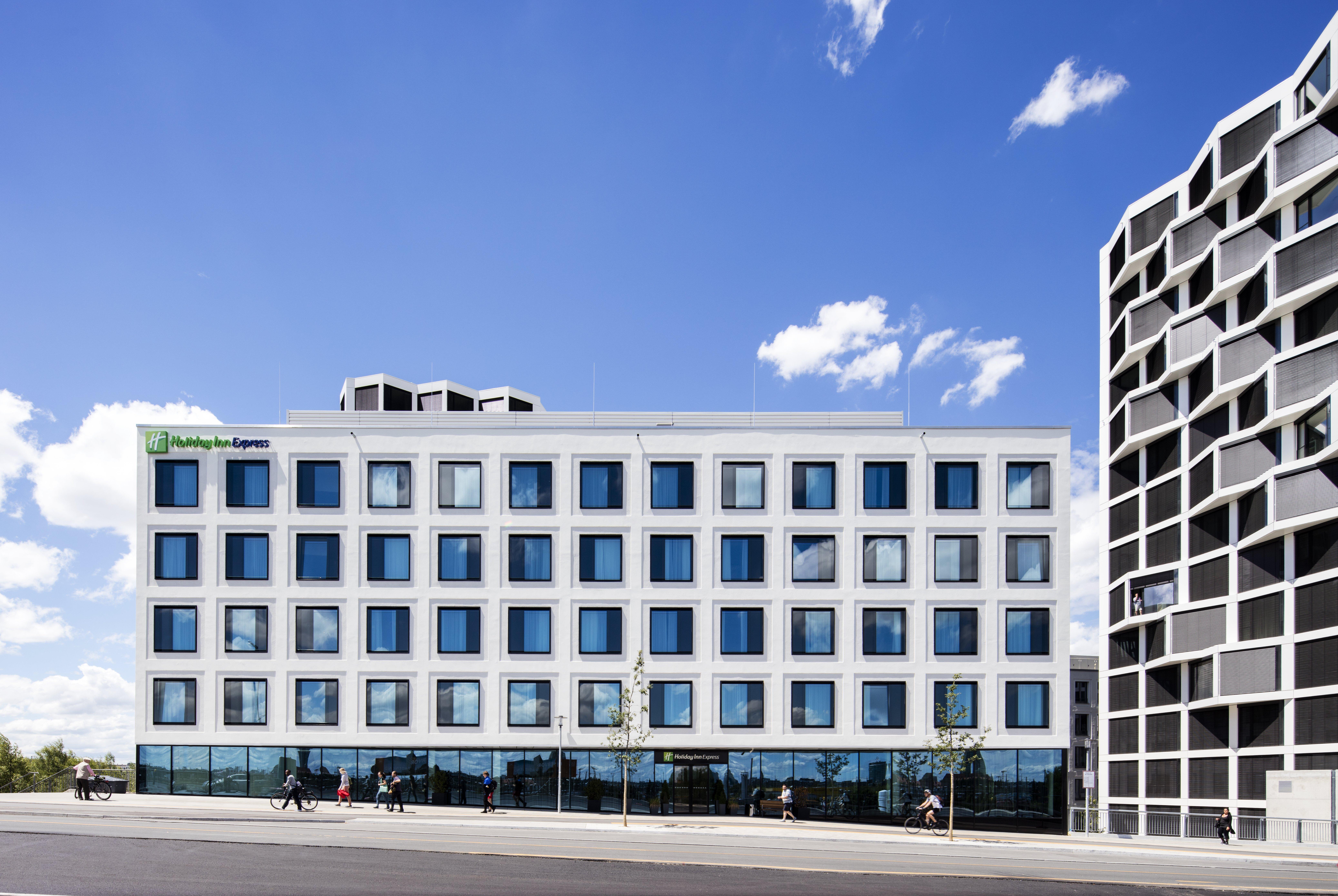 Holiday Inn Express Munich City West By Ihg 3* Munich