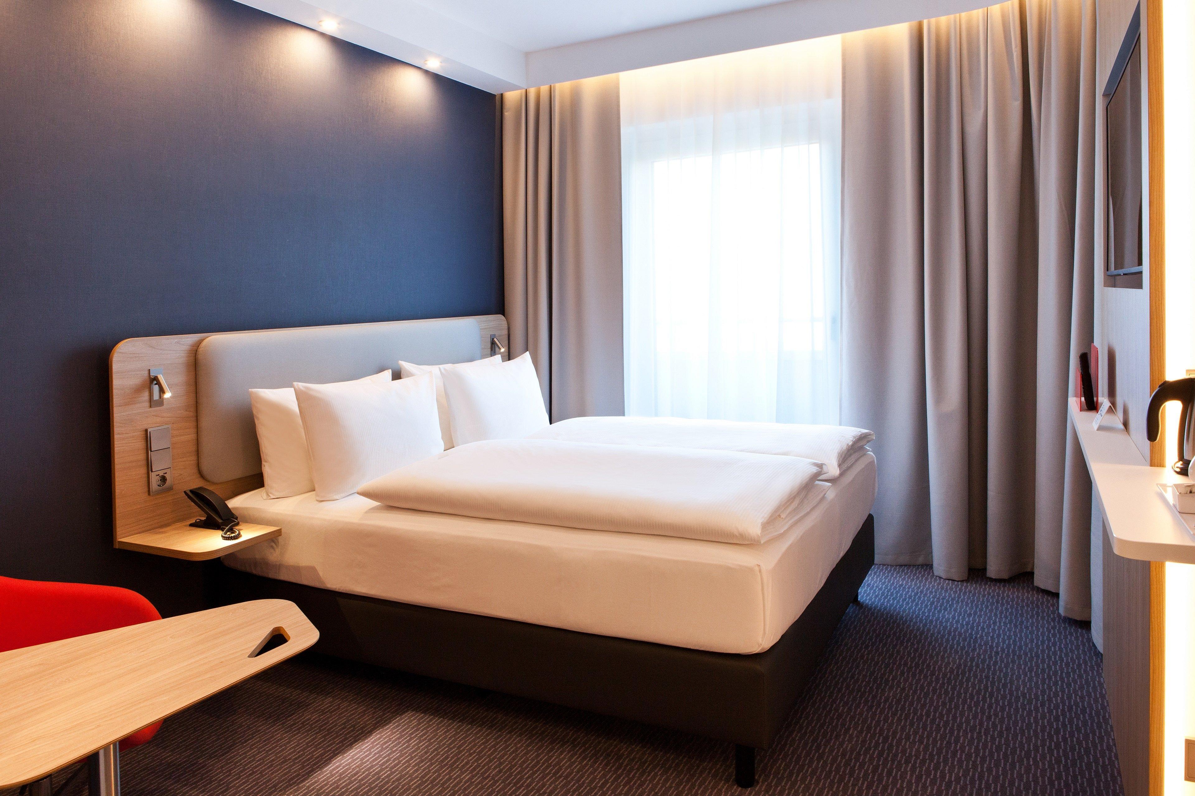 Hotel Express - Olympiapark By Ihg 3*