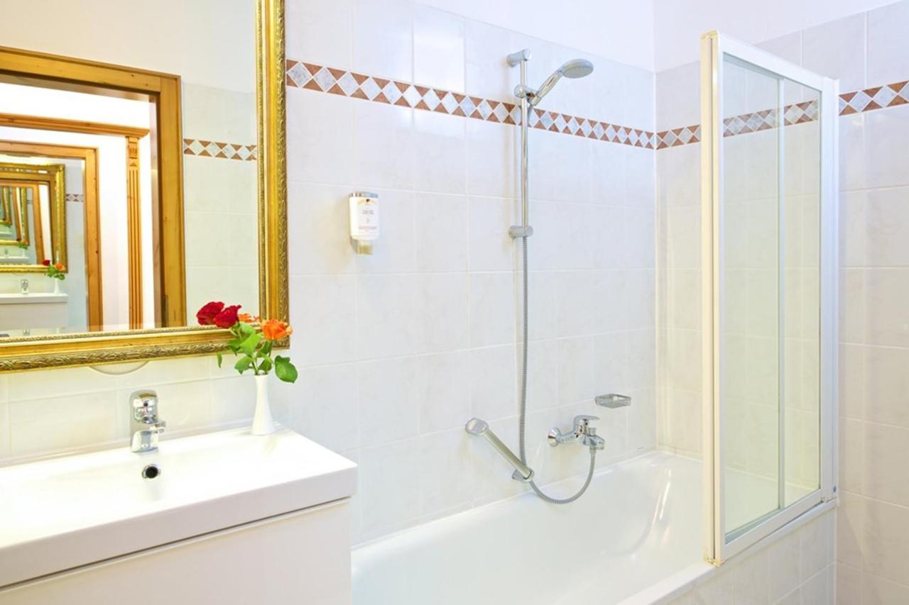 Park Laim Serviced Aparthotel *