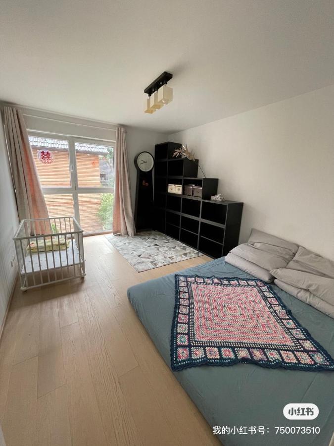 Familienfreundliche Mit 110qm In Ruhiger Und Gut Angebundener Lage Apartment *