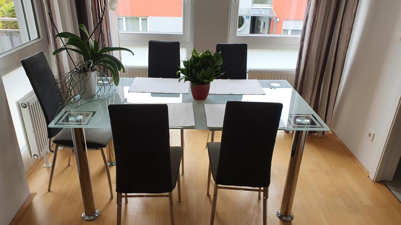 Moderne 4 -wohnung I Bbq I Parkplatz Apartment Munich