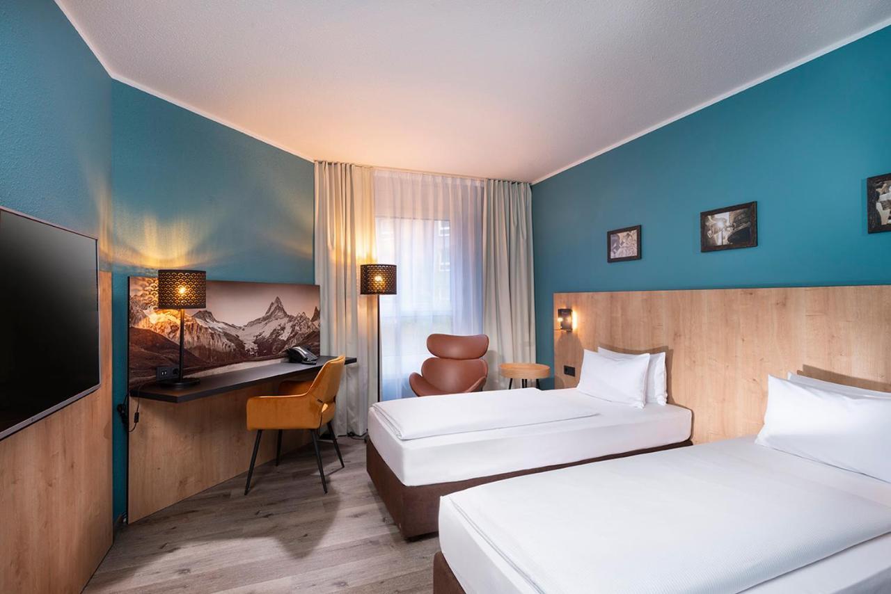Mercure Neuperlach Sud 4*