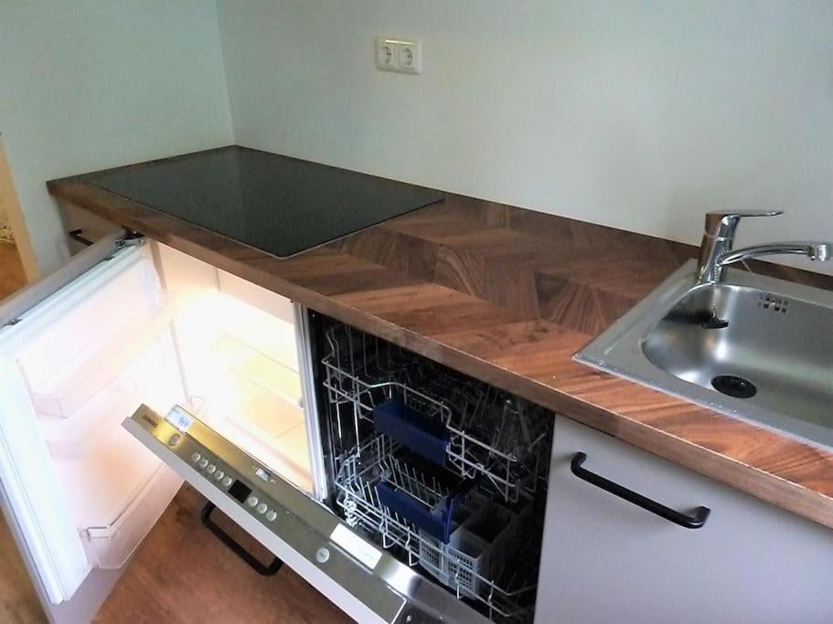 Apartment + :-) Be In + :-) Be In *