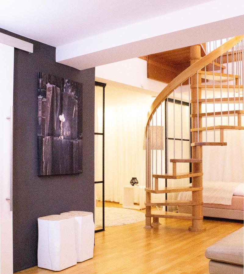 Design-apartment Close To Isar River Area - Centrally Located