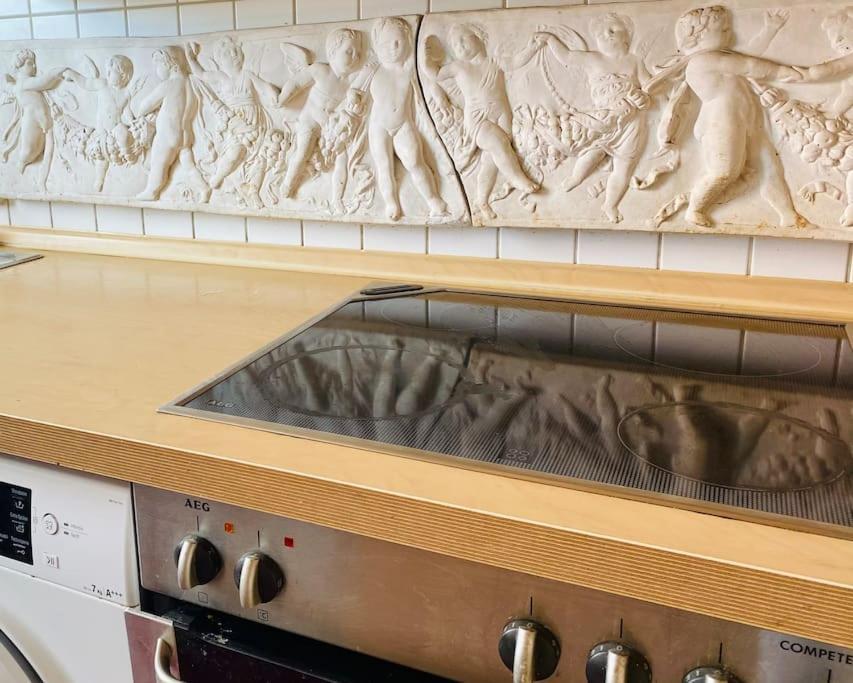 Apartamento Helle, Grosse, Zentrale Mit Balkon *