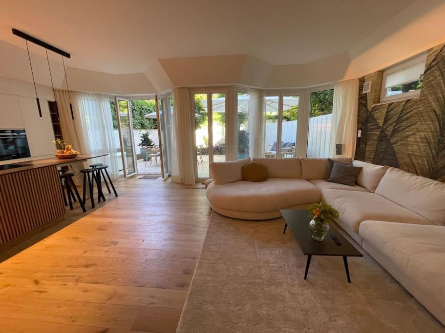 Luxurioeses Loft Mit Grosser Sonnenterrasse & Sauna Apartamento