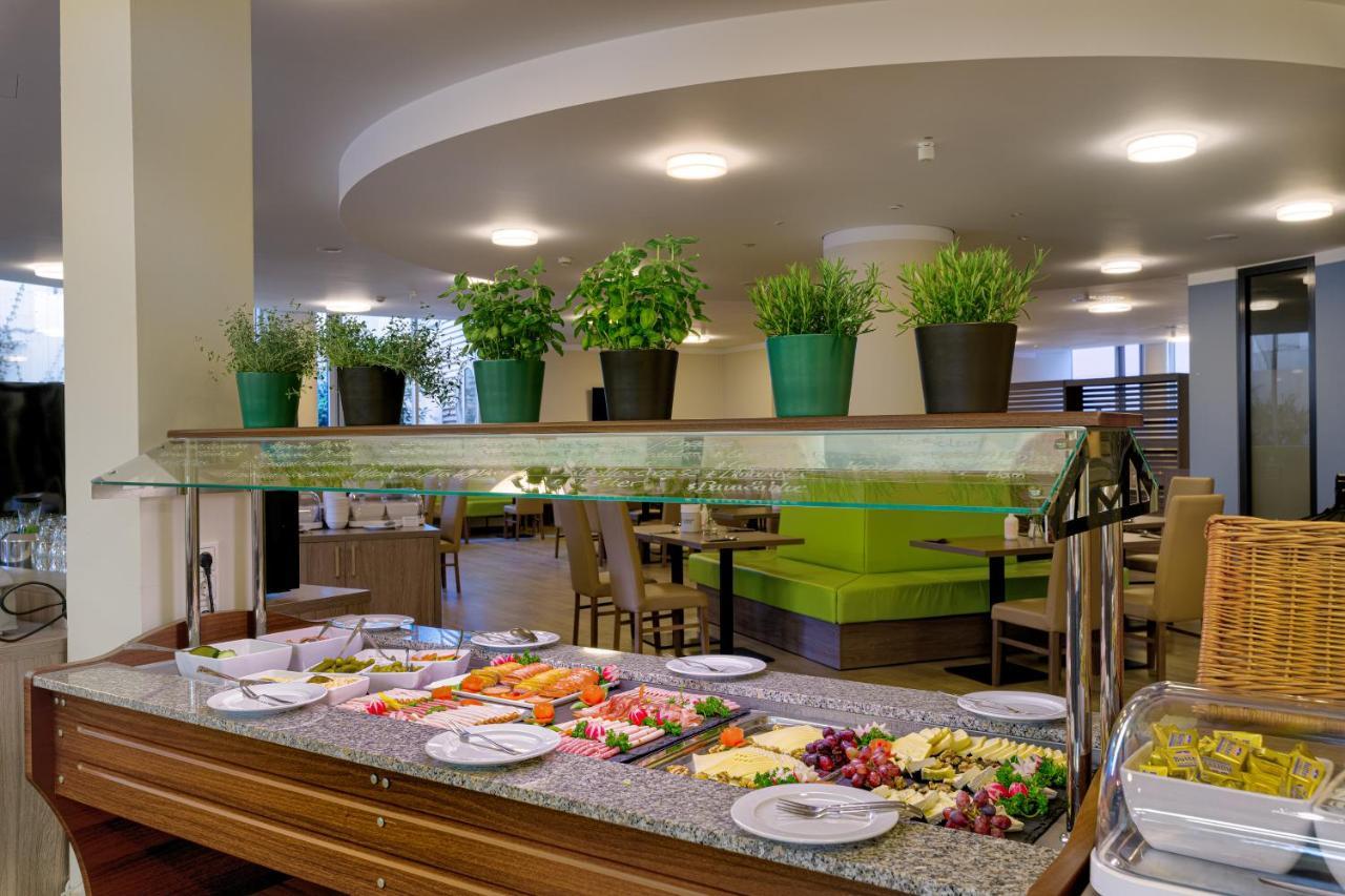 Tulip Messe 4* Munich