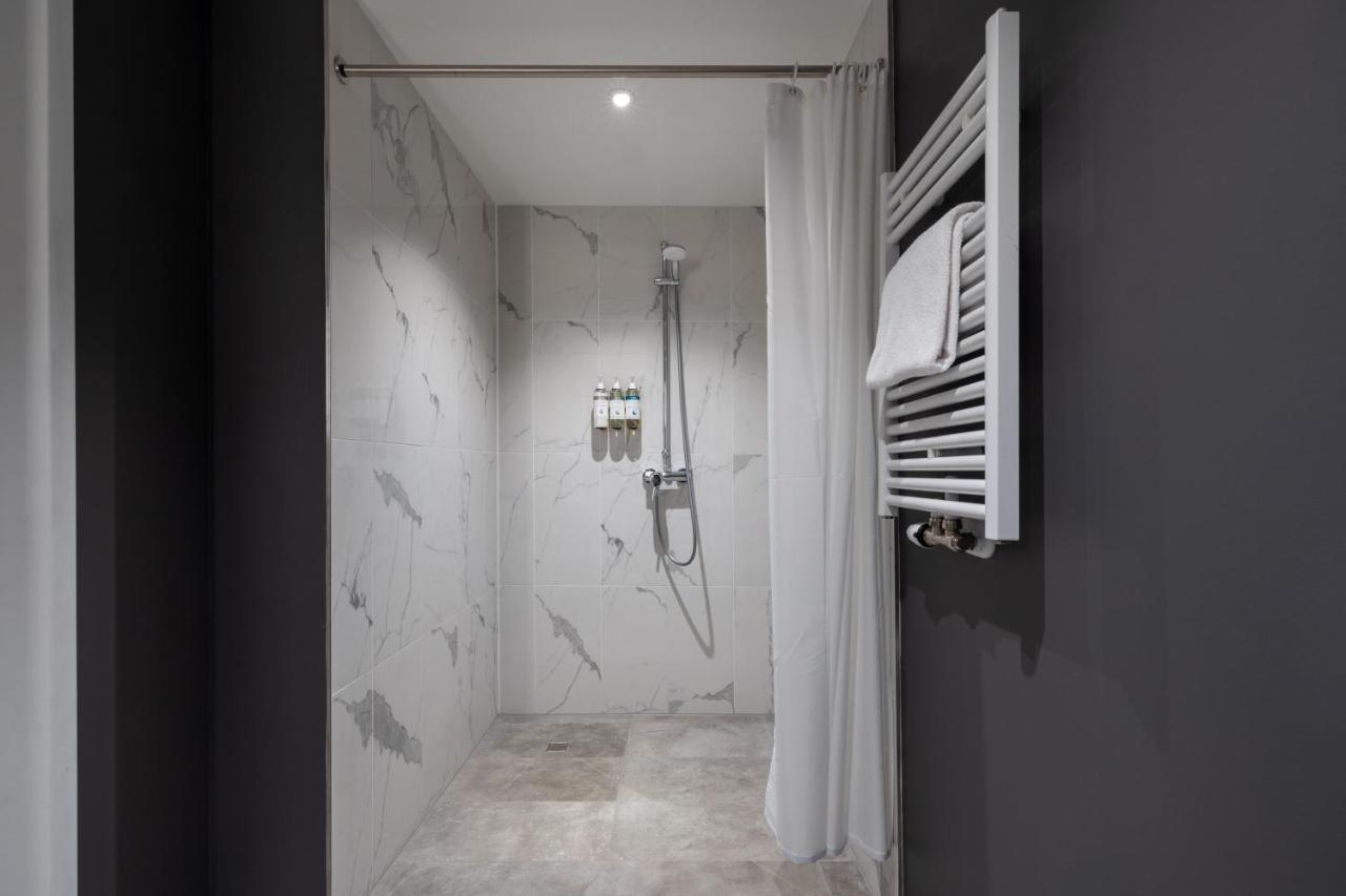 Numa Aparthotel 4*