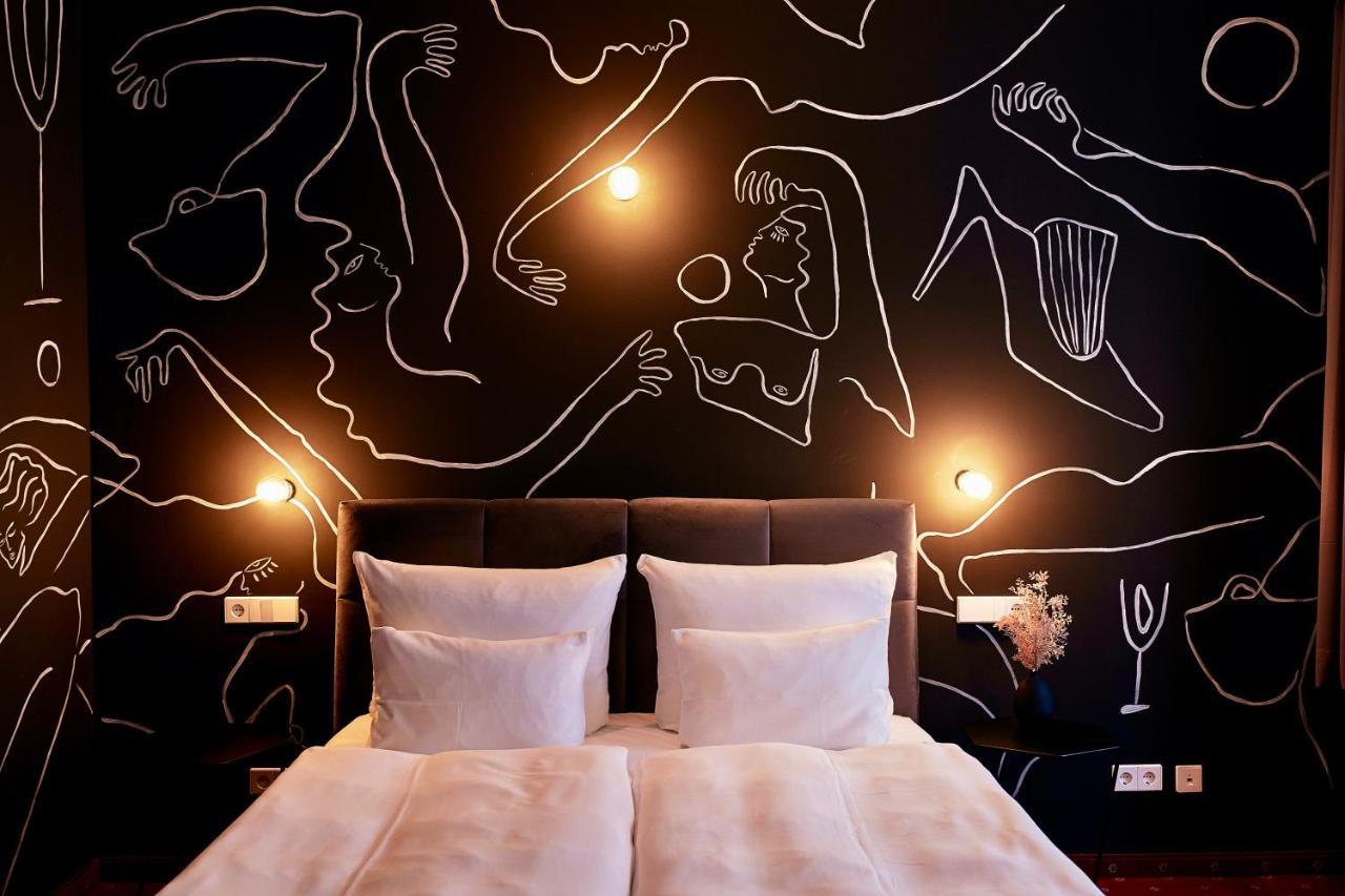 Hotel Wdrei *