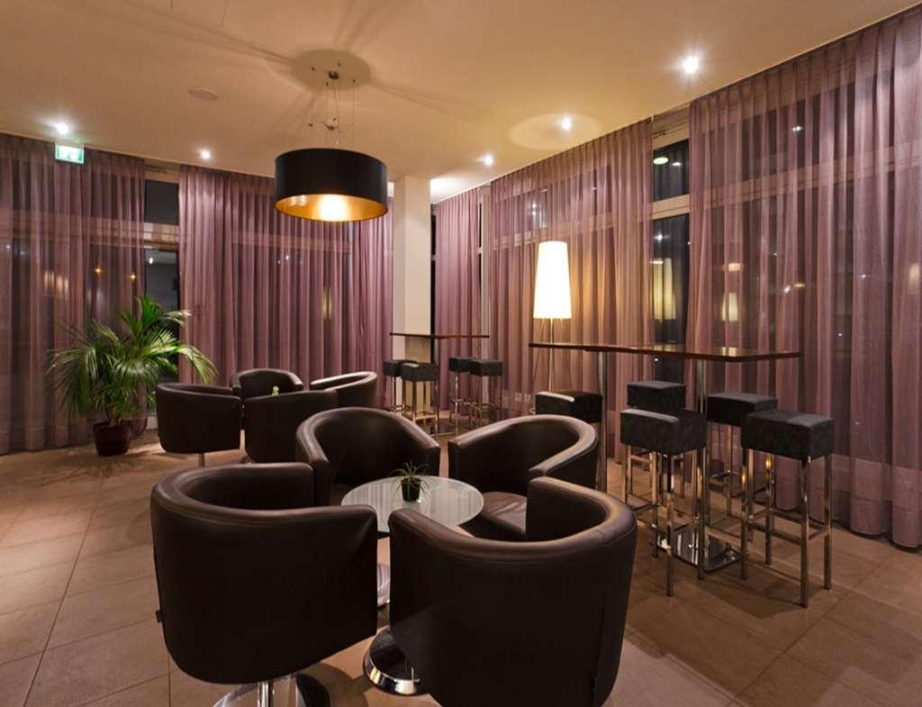 Azimut Hotel