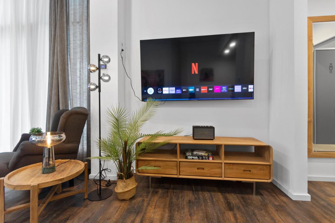 Flatista Homes - Aubing Apartment