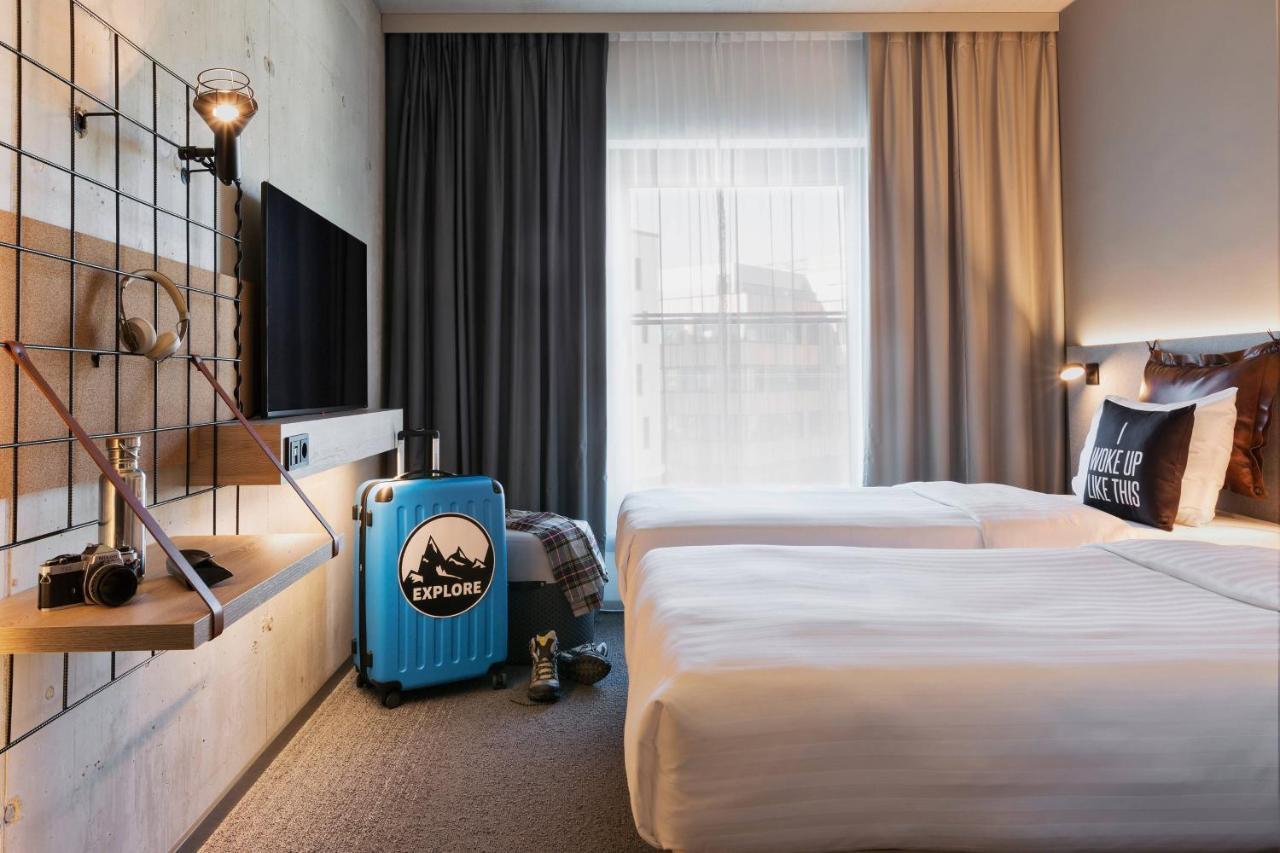 Hotel Moxy Ostbahnhof Munich