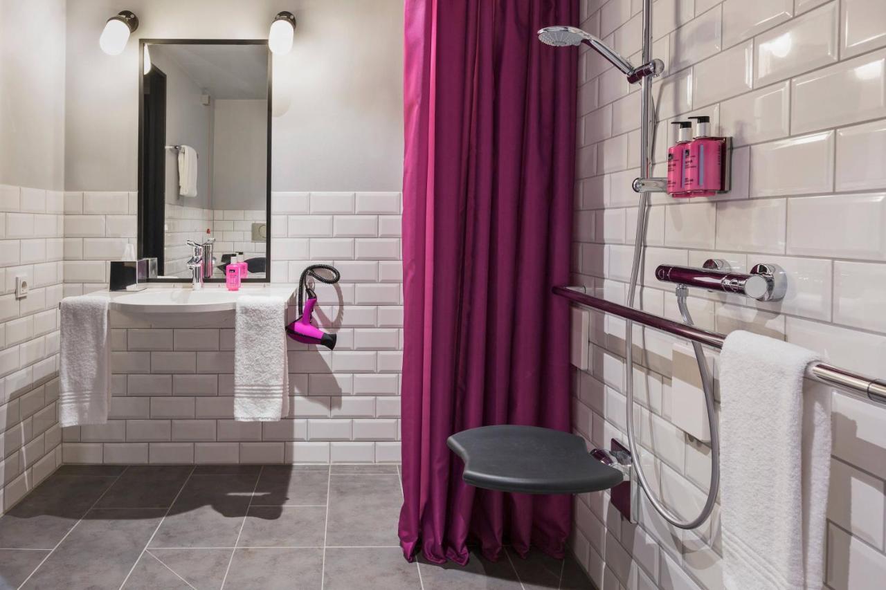 Moxy Ostbahnhof 3* Munich