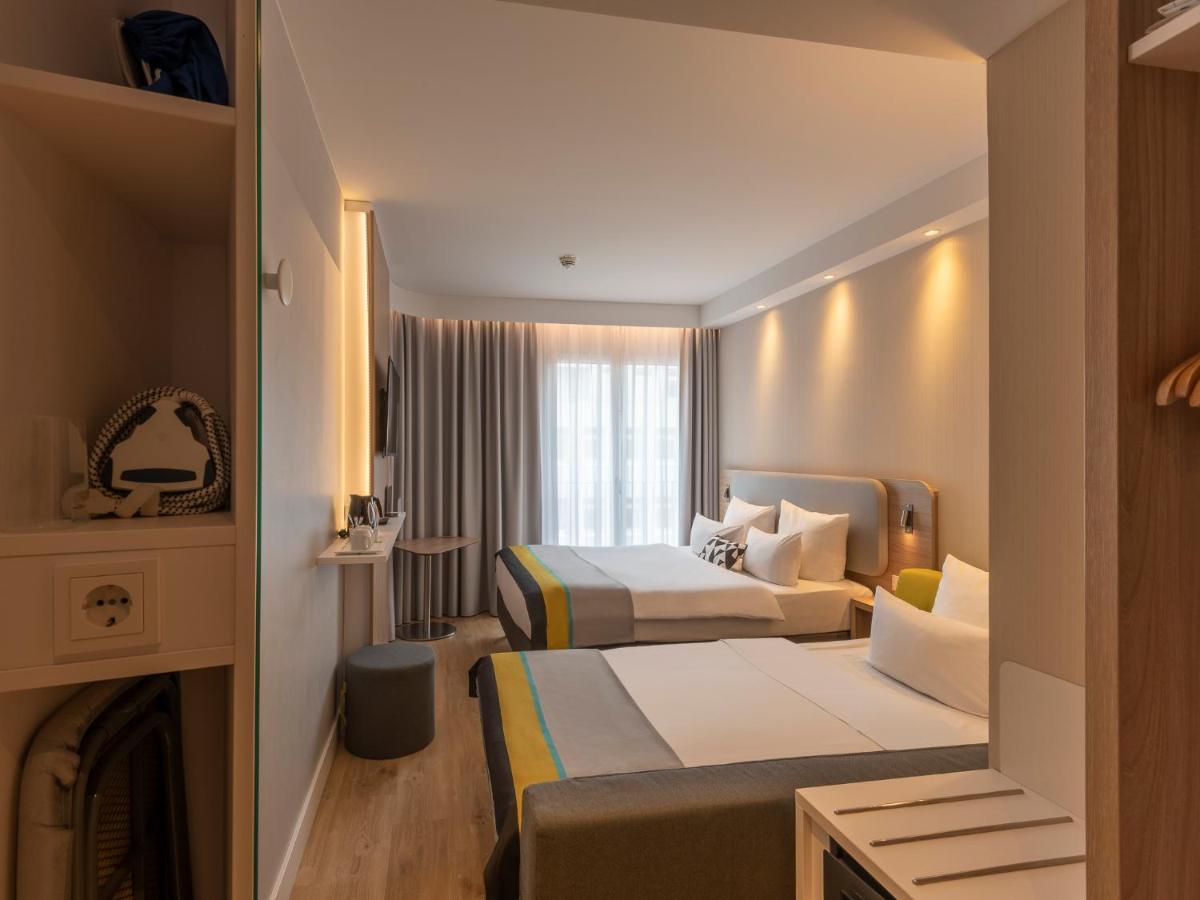 Express : - Ost Hotel