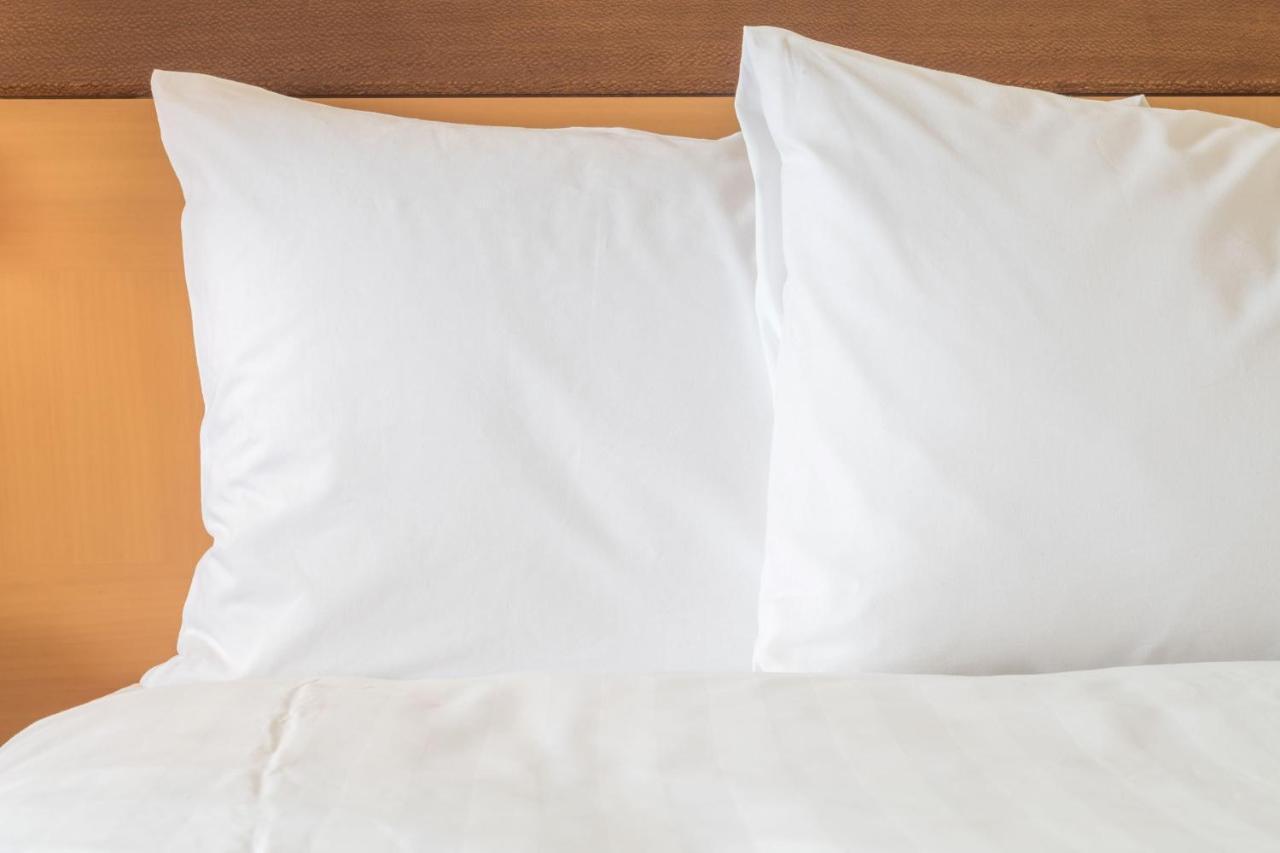 - East, An Ihg