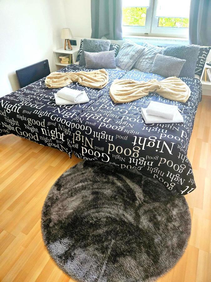 Luxury Adrii *
