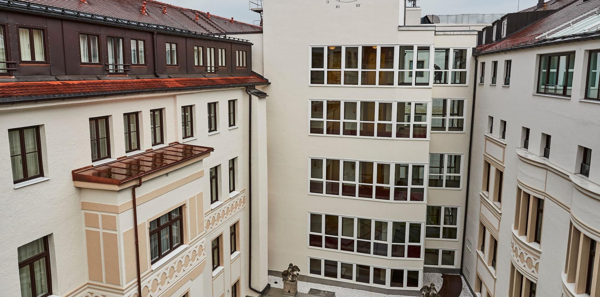 Vier Jahreszeiten Kempinski 5*