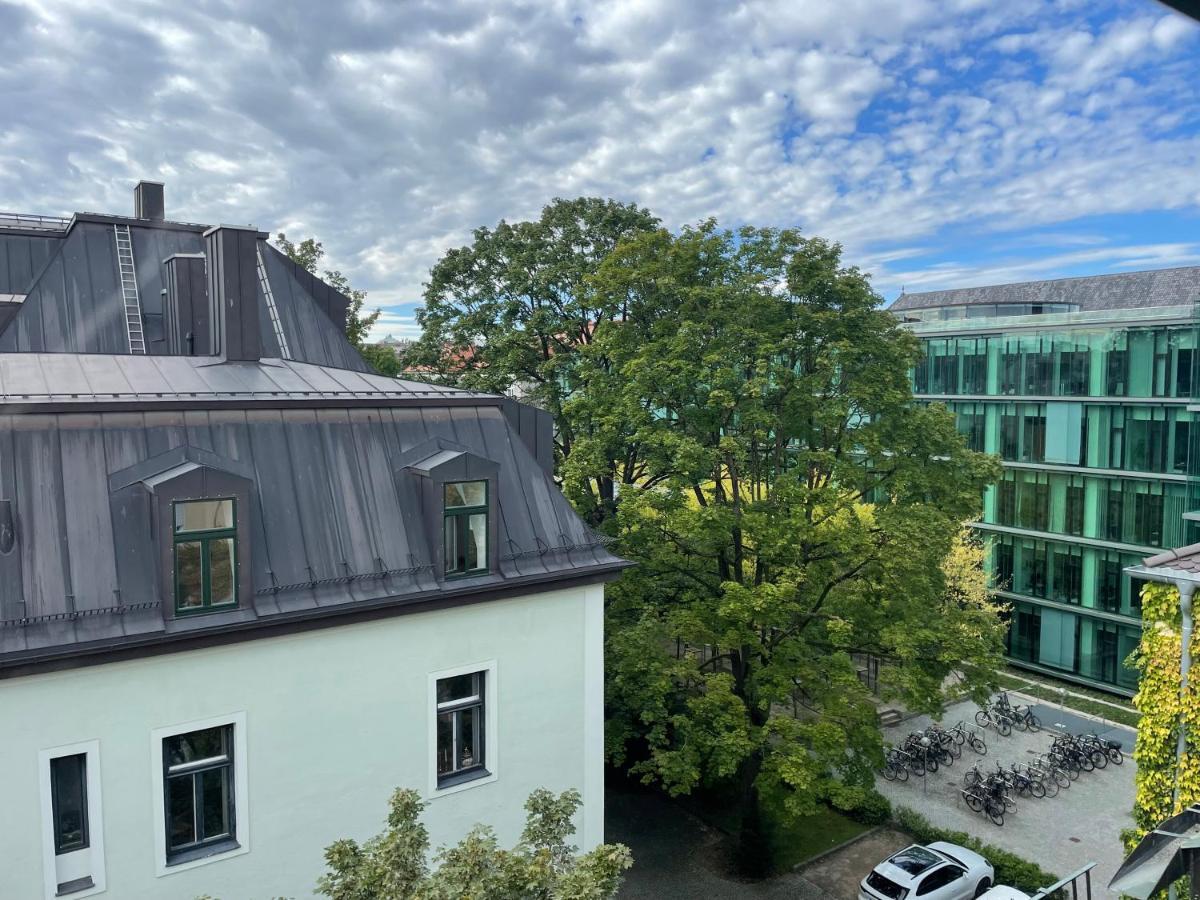 Apartment Penthouse - Englischergarten View Munich