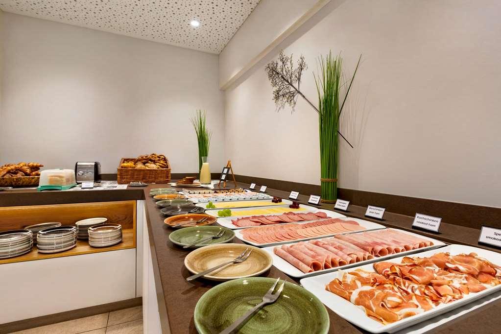 Wyndham Garden Messe 4* Munich