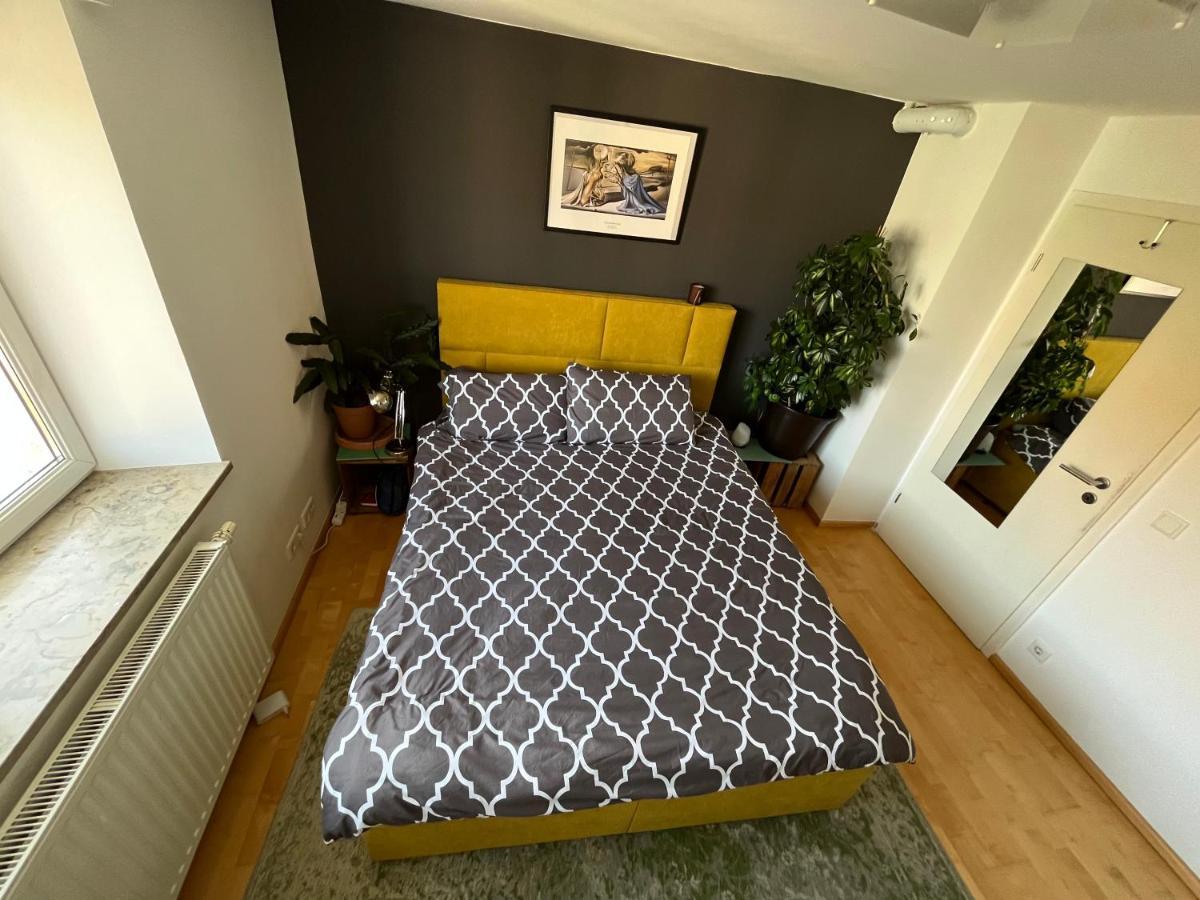Beautiful And Peaceful In The Heart Of Apartamento
