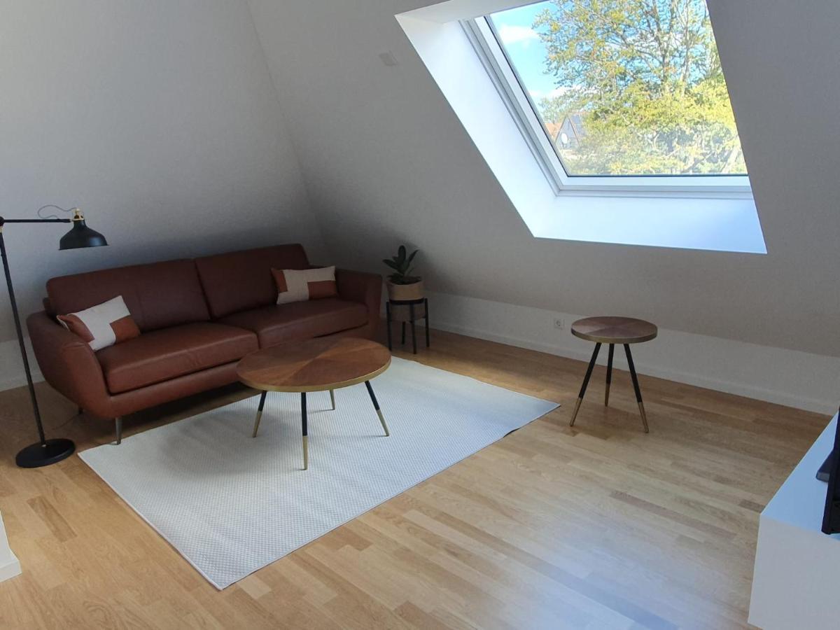 Exklusive Neubau Dachterrassenwohnung Mit Wohnungslift In Vierfamilienvilla * Munich