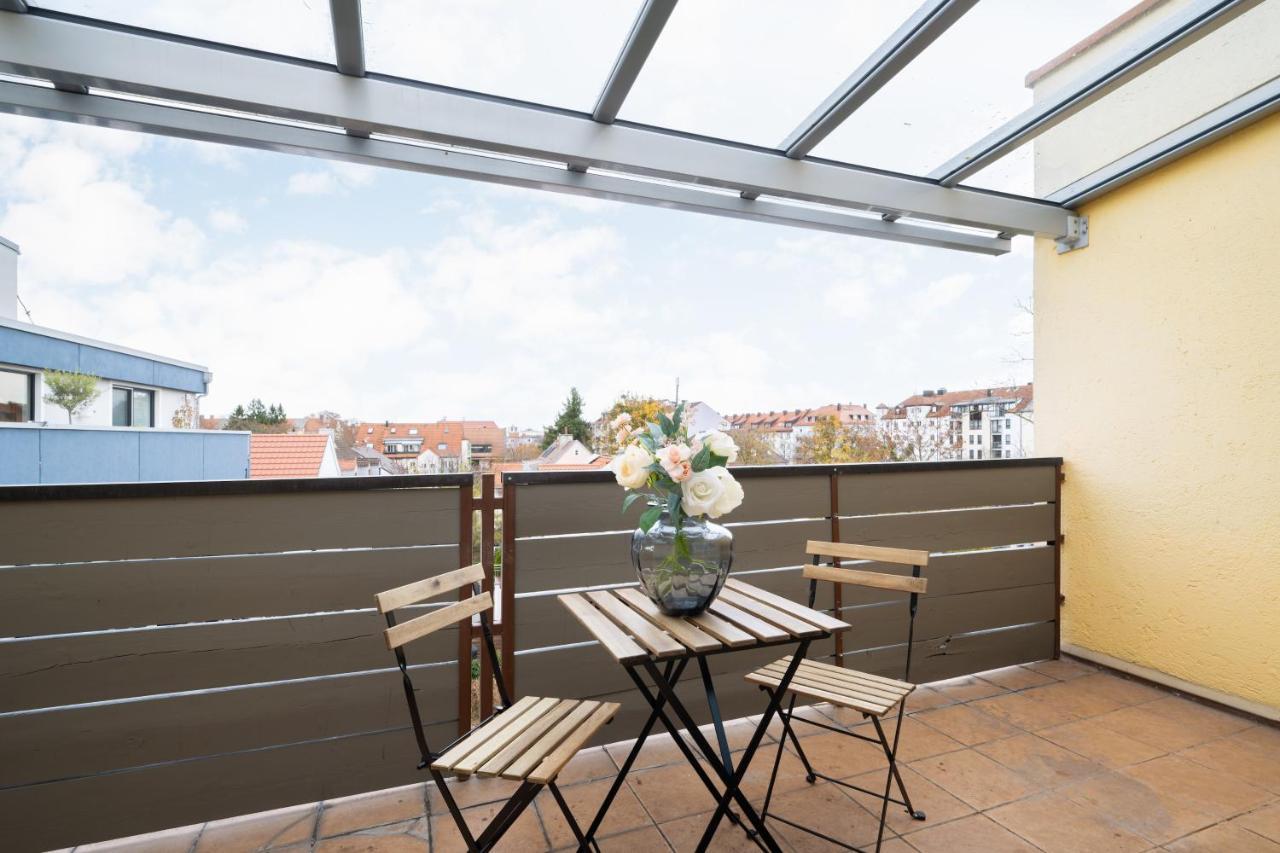 Homaris Laim Aparthotel *