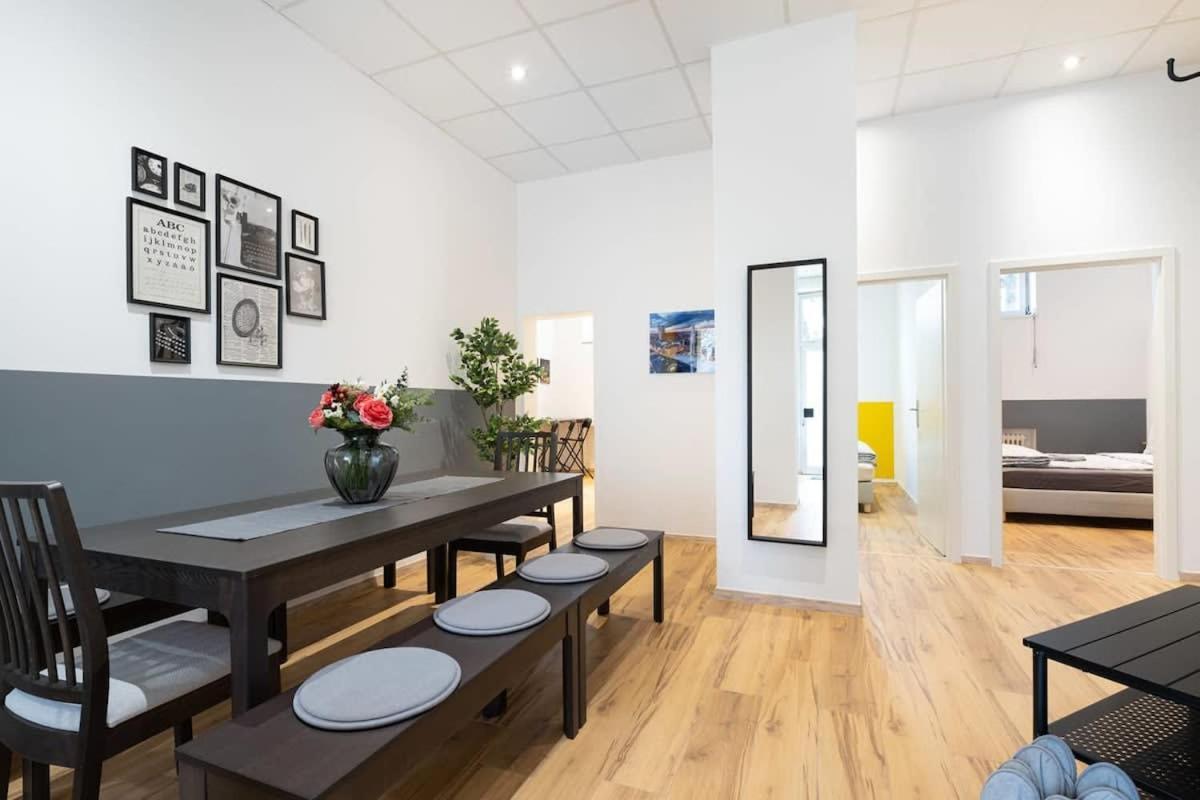 Big Near Rotkreuzplatz With 3 Bedroom For 12 Pax Apartment Munich
