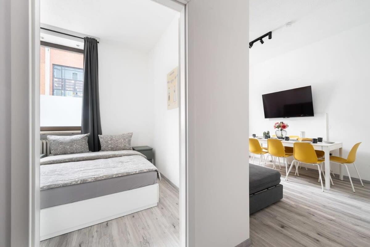 Apartamento 90m2 Fuer Bis Zu 12 Personen - Innenstadt Munique
