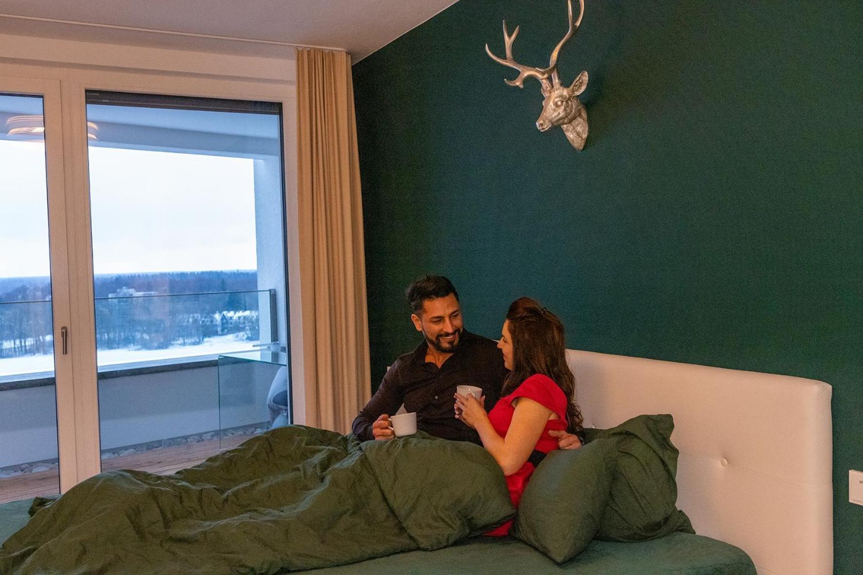 Homestay Alpen-panorama Suite: Luxurious Mountain View Retreat In Munich