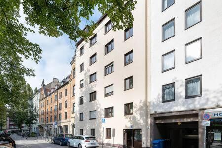 Marienplatz 2 Bedrooms Living Kitchen *