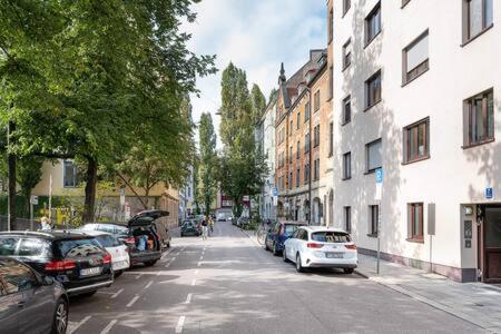 Marienplatz 2 Bedrooms Living Kitchen