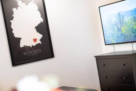 Apartment Marienplatz 2 Bedrooms Living Kitchen