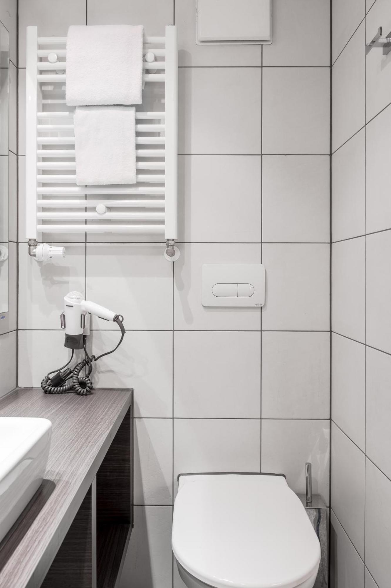Aparthotel Numa Viktoria 4*