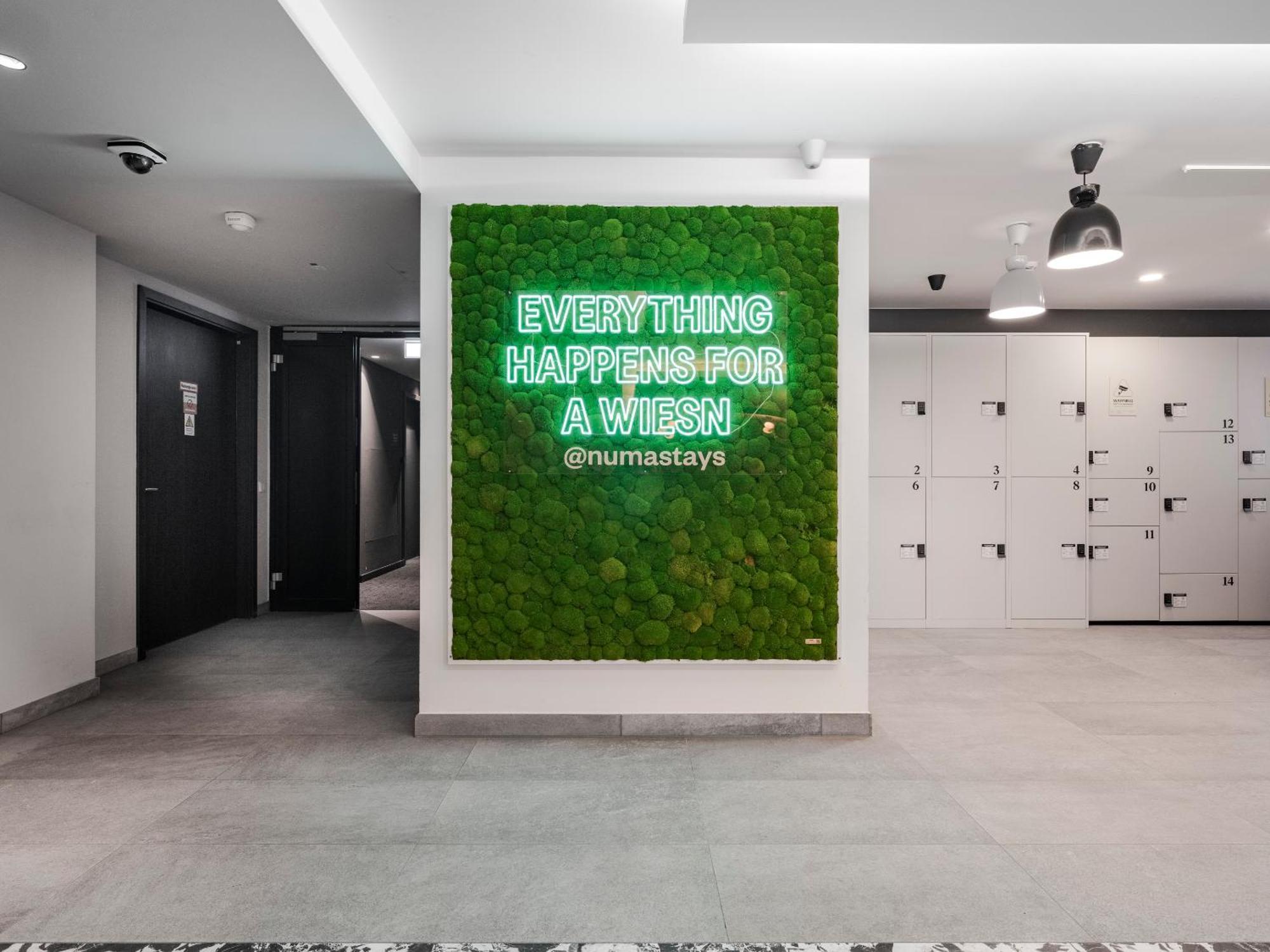 Numa Viktoria Aparthotel