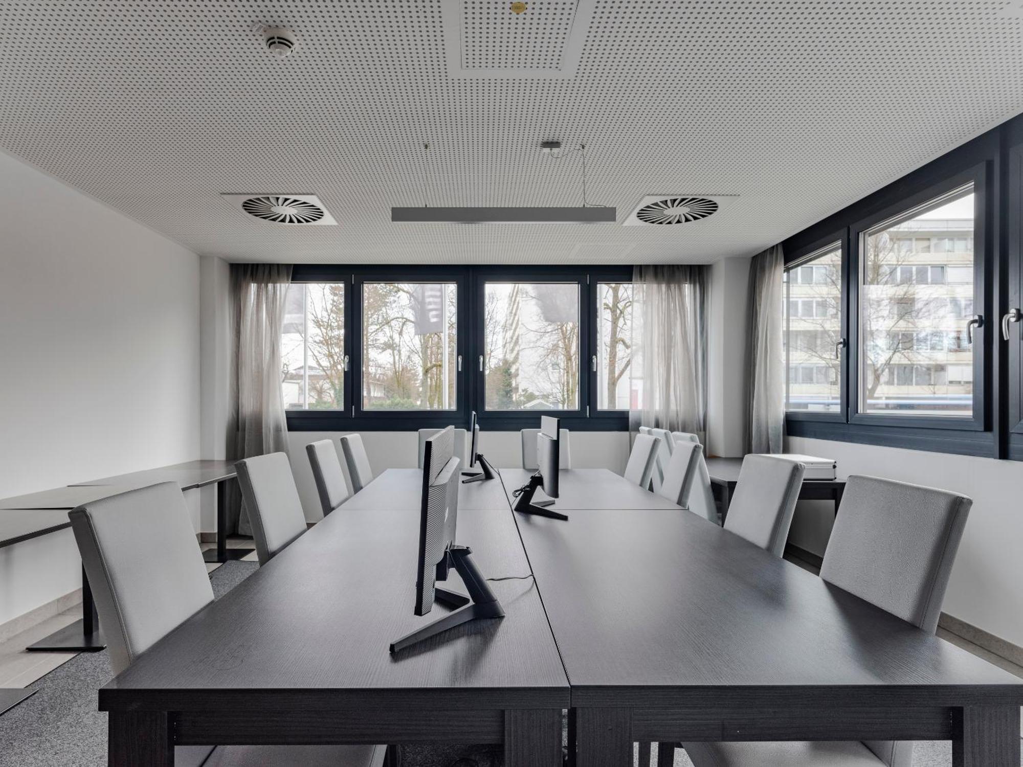 Numa Viktoria Aparthotel
