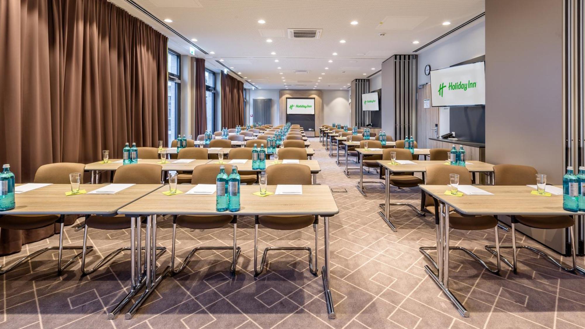 - East, An Ihg