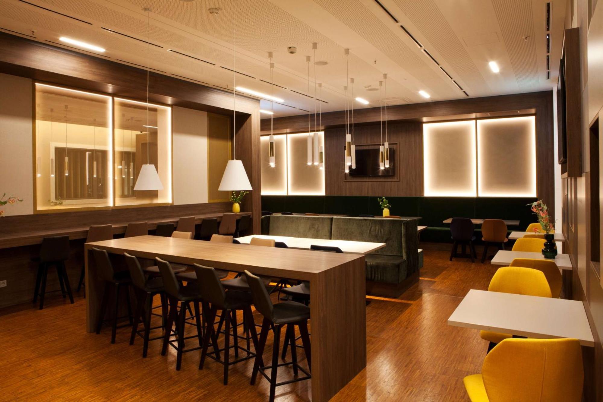 Hampton By Hilton Center East 3* Munich