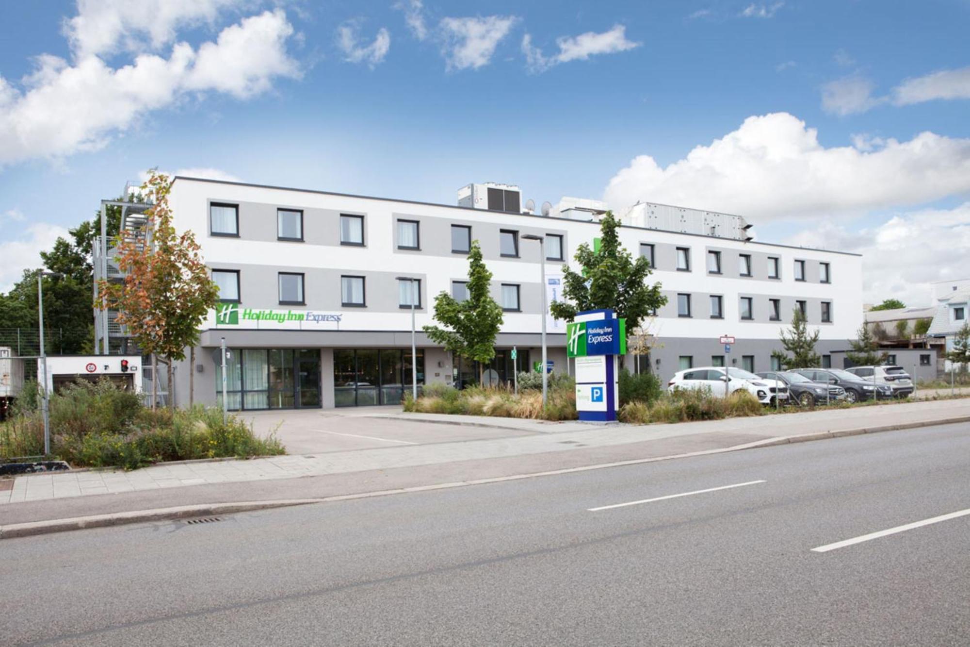 Express - Olympiapark By Ihg 3* Munique