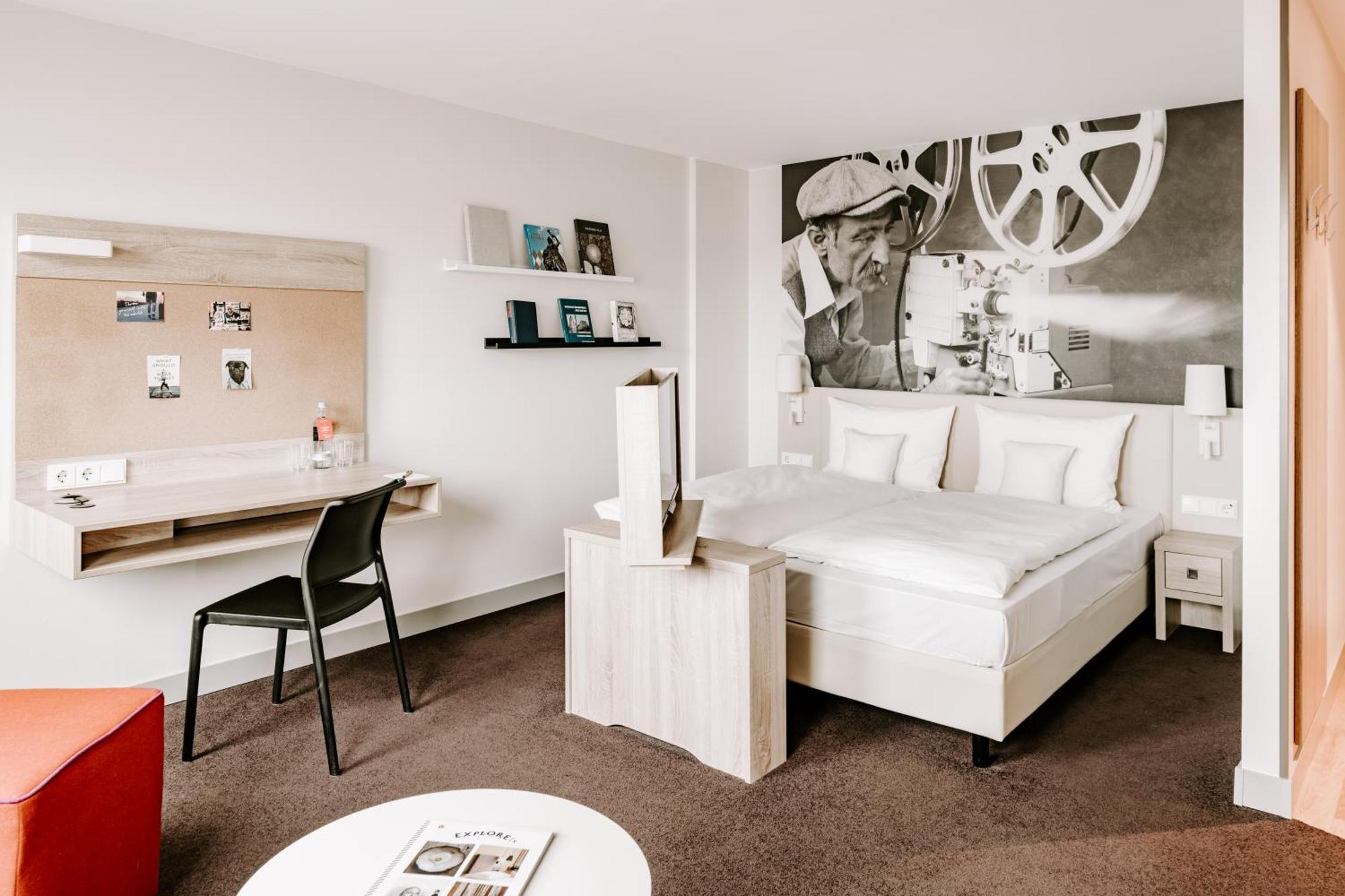 Hotel Vienna House Easy By Wyndham 4*