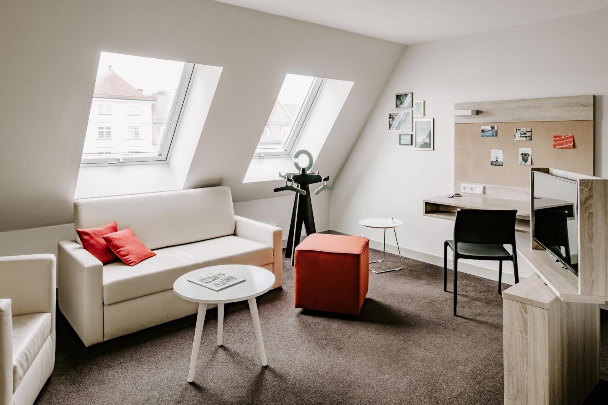 Hotel Vienna House Easy By Wyndham 4*