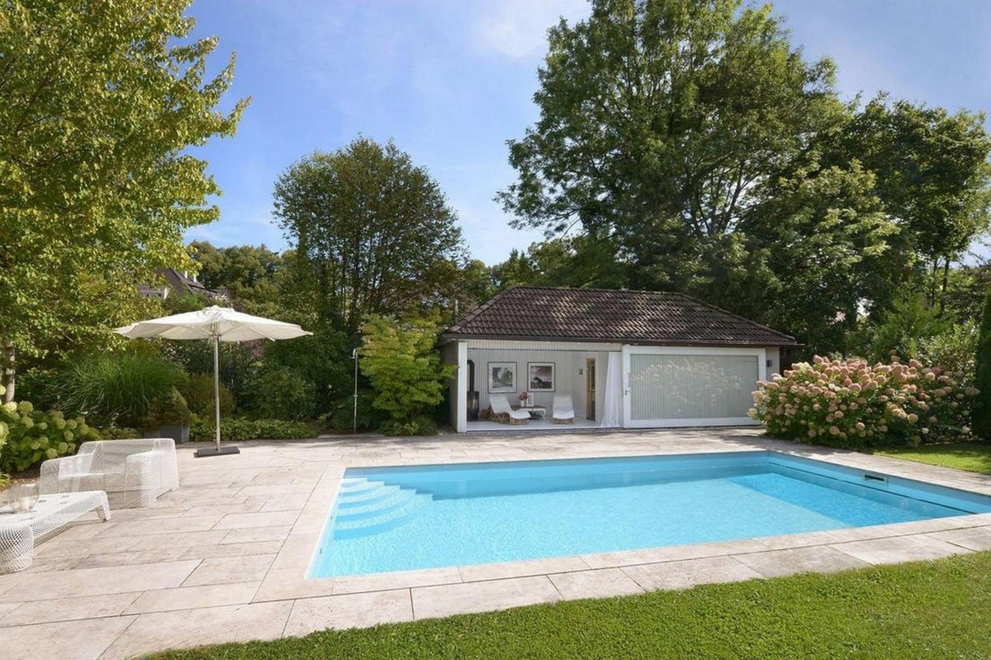 House With Private Pool And Garden Apartment *